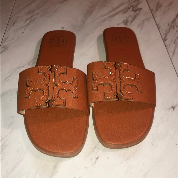 Tory Burch Shoes - Tory Burch Slides 8.5/39